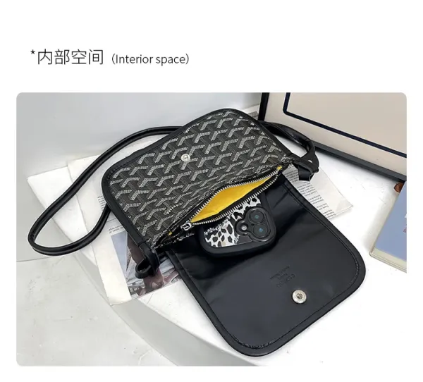 Goyard Saint-Louis PM Burgundy Crossbody Bag - 5