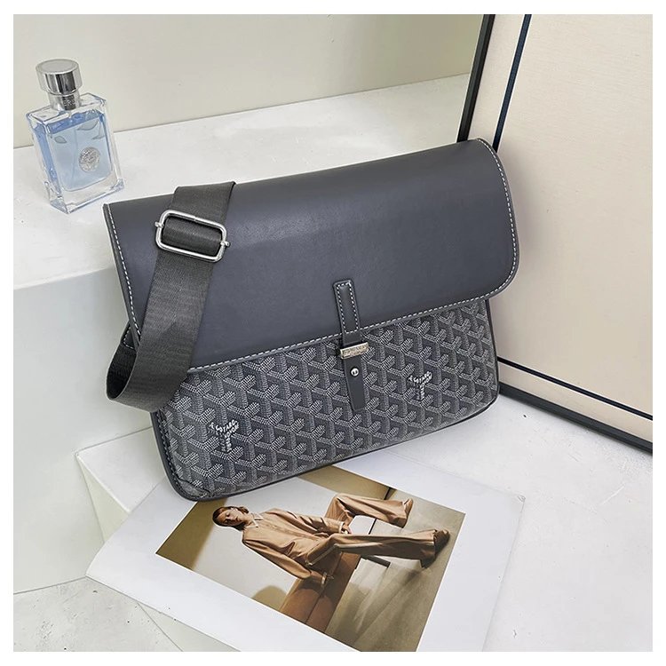 Goyard Saint-Louis PM Navy Blue and Brown Monogram Messenger Bag - 10