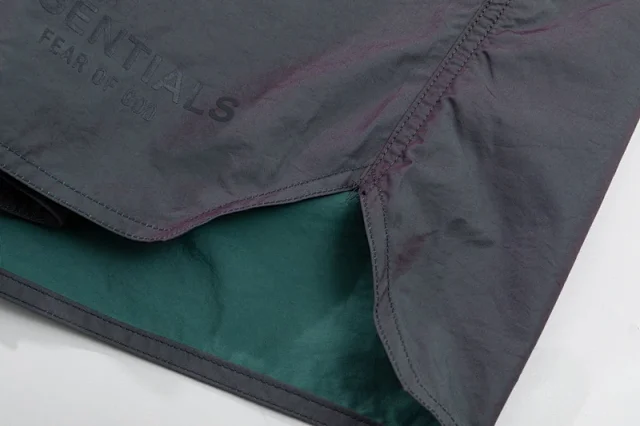 Fear of God Shorts ESSENTIALS drawstring product detail image 10