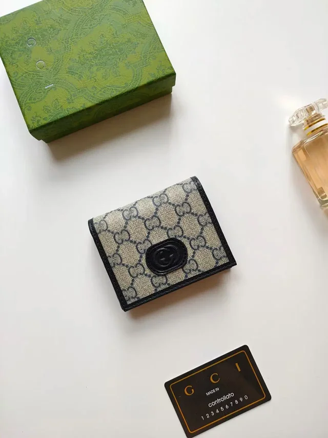 Gucci Wallets & Card Holders GG Monogram Holder product detail image 2