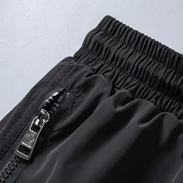 Moncler Shorts Elastic-Waist Drawstring product detail image 9