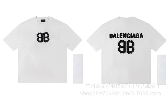 Balenciaga T-Shirts Short-Sleeve Distressed T-Shirt product detail image 31