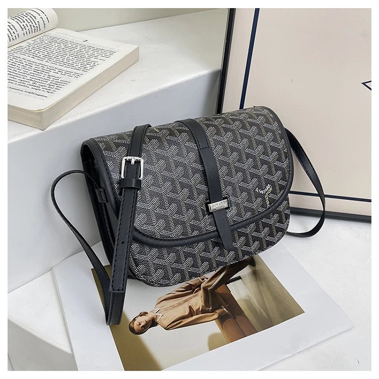 5901 black