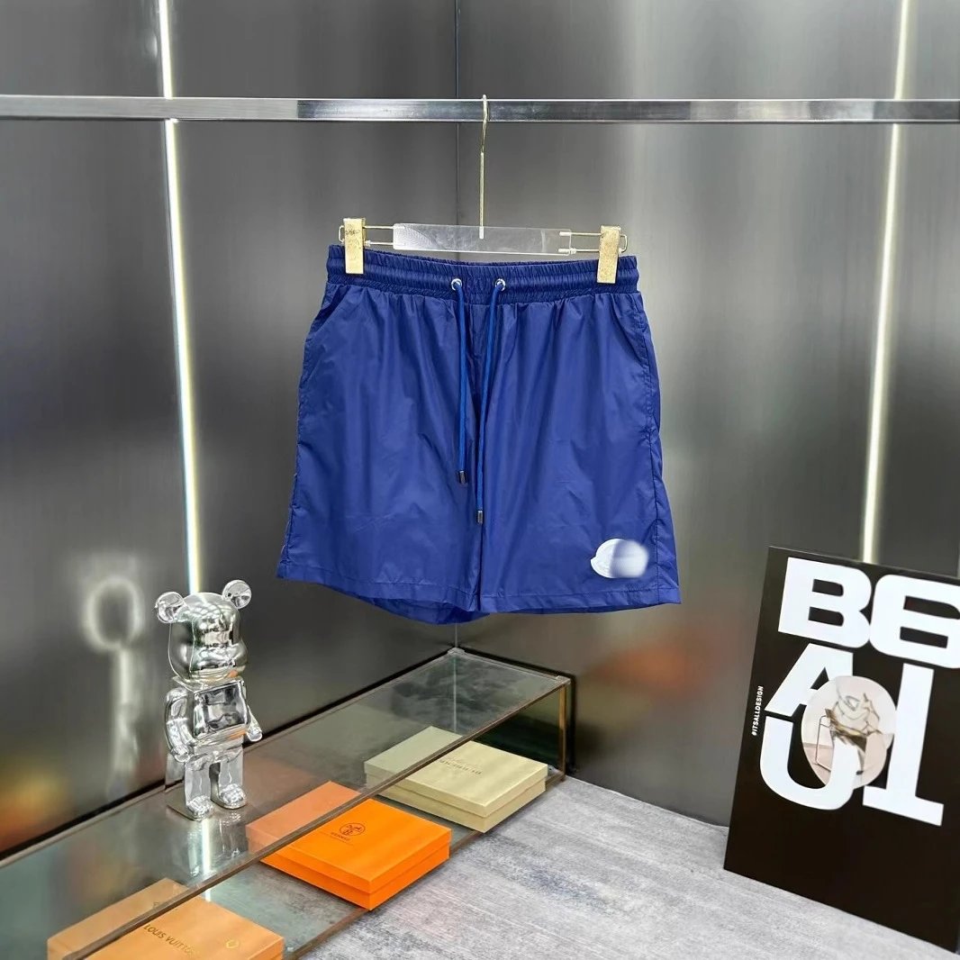 Unbranded Shorts Drawstring with side pockets and emblem appliqué image 4