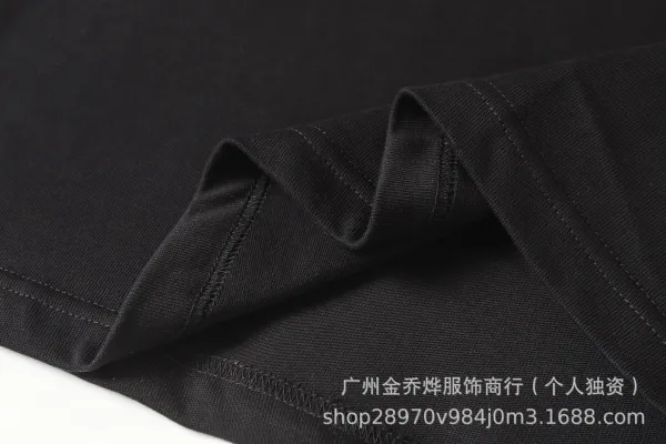 Design Script Logo Embellished Black T-Shirt - 12