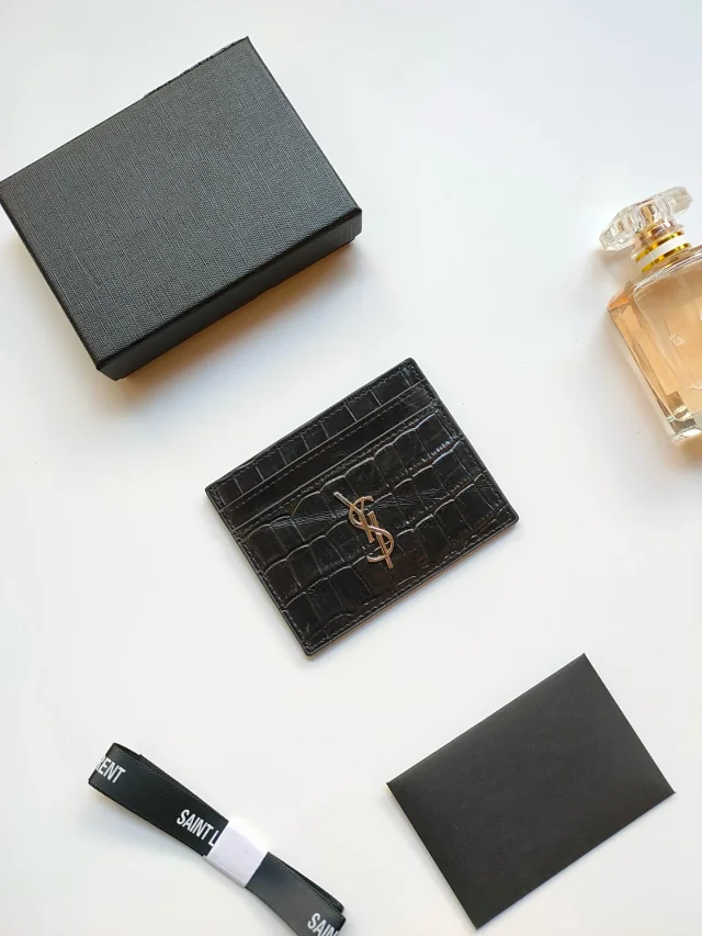 Saint Laurent Wallets & Card Holders Quilted Monogram Holder product detail image 19
