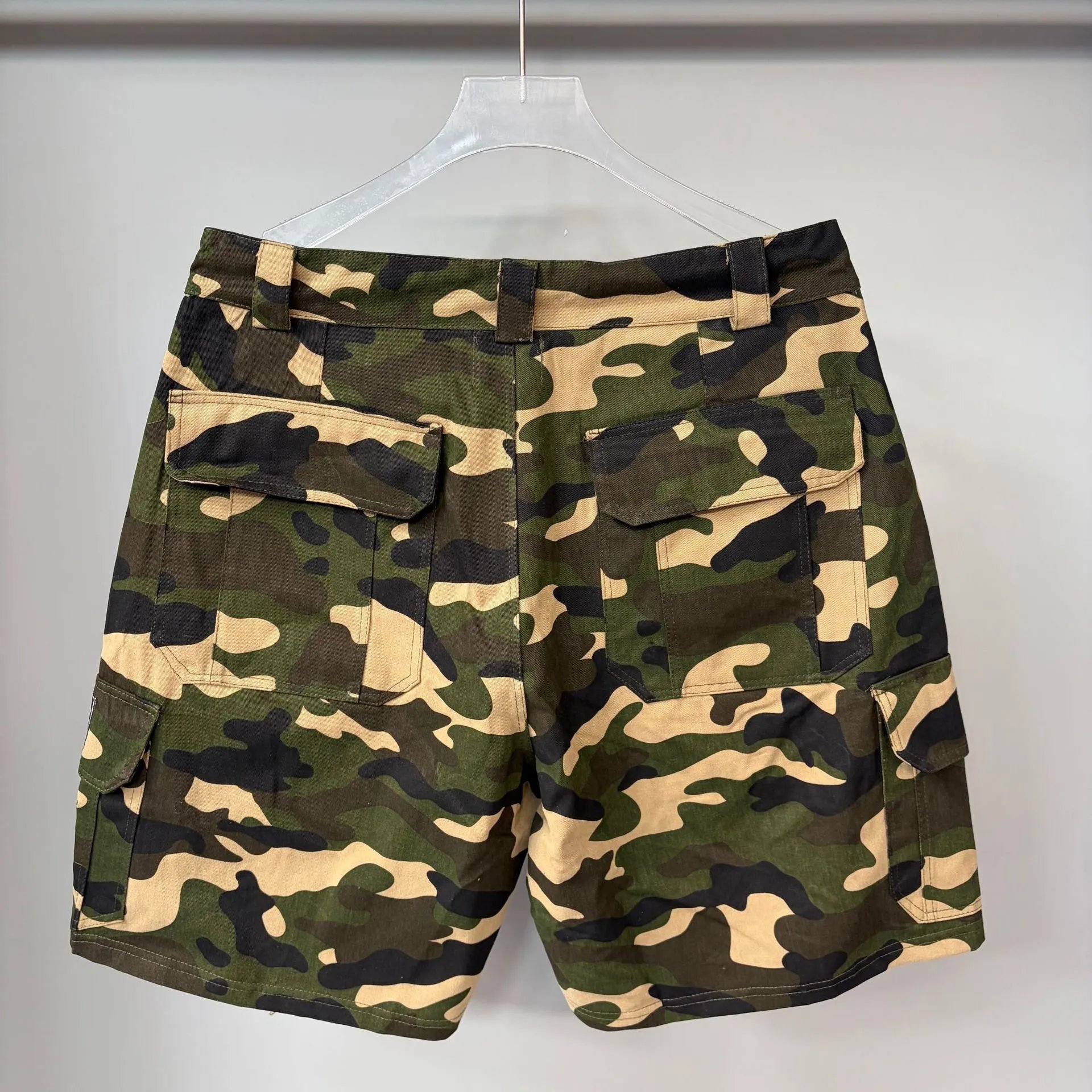 Mixed Emotion Shorts Camouflage Patch Cargo image 2