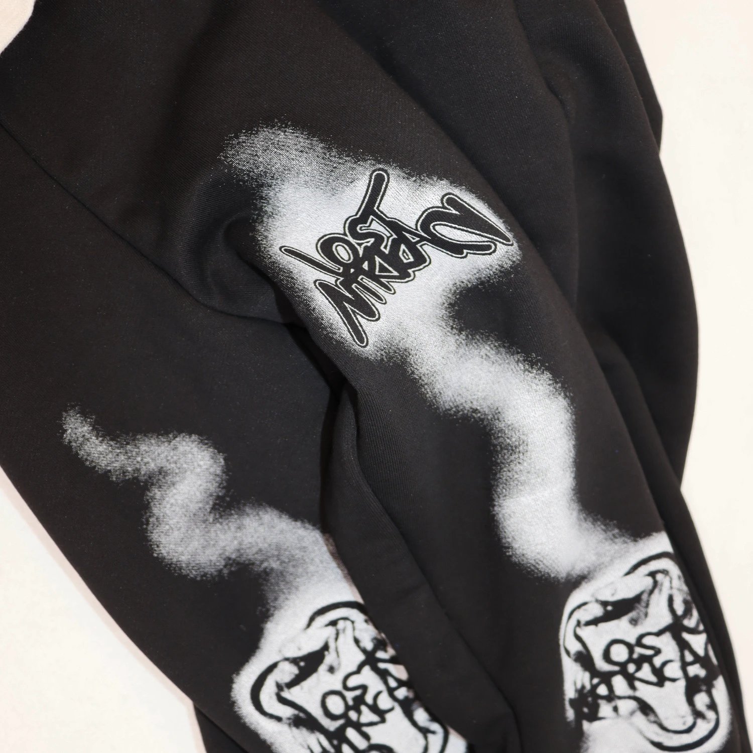 Design 8236 Spray Paint Graphic Sweatpants Blue Sweatpants - 4