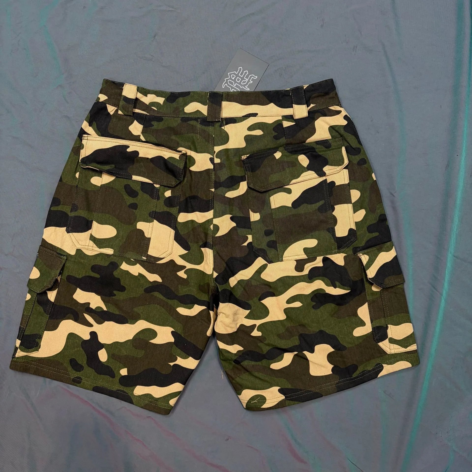 Mixed Emotion Shorts Camouflage Patch Cargo image 4