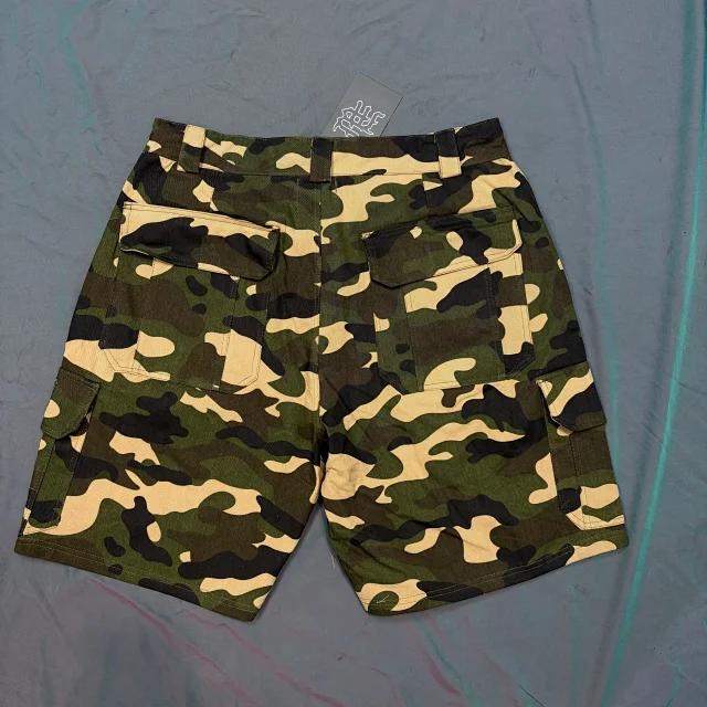 Mixed Emotion Shorts Camouflage Patch Cargo product detail image 4