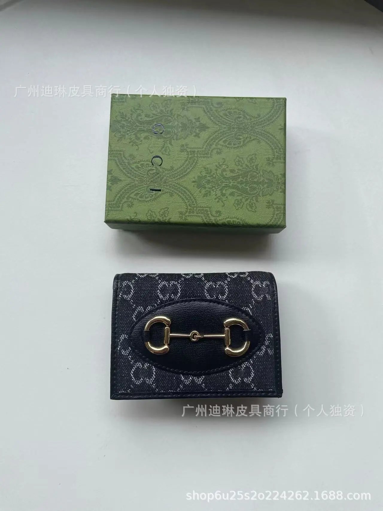 黑牛仔