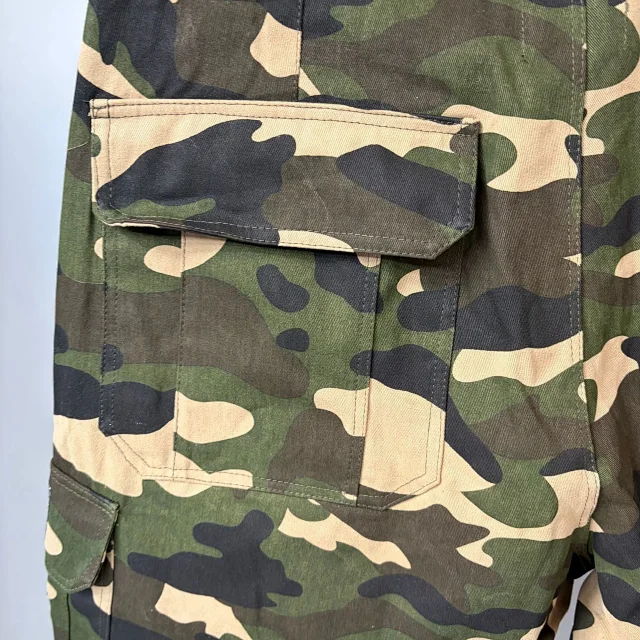 Mixed Emotion Shorts Camouflage Patch Cargo product detail image 9