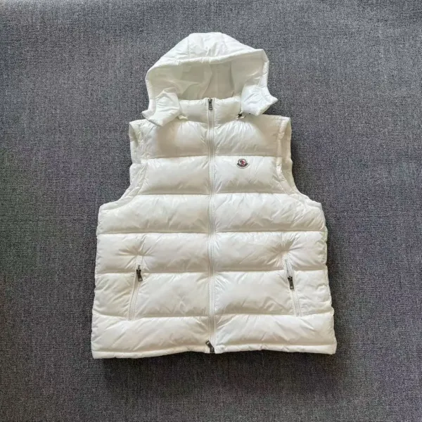 Moncler Maya Vest Black Down Vest Outerwear.vest - 7