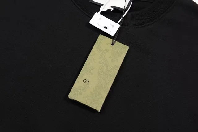 Unbranded Hoodies & Sweatshirts Crewneck sweatshirt with GUCC text print product detail image 3
