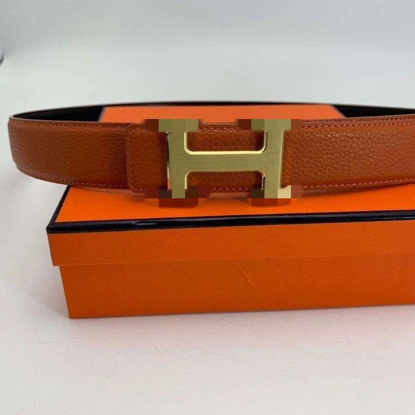 H&M Lychee Grain Leather Belt photo 2