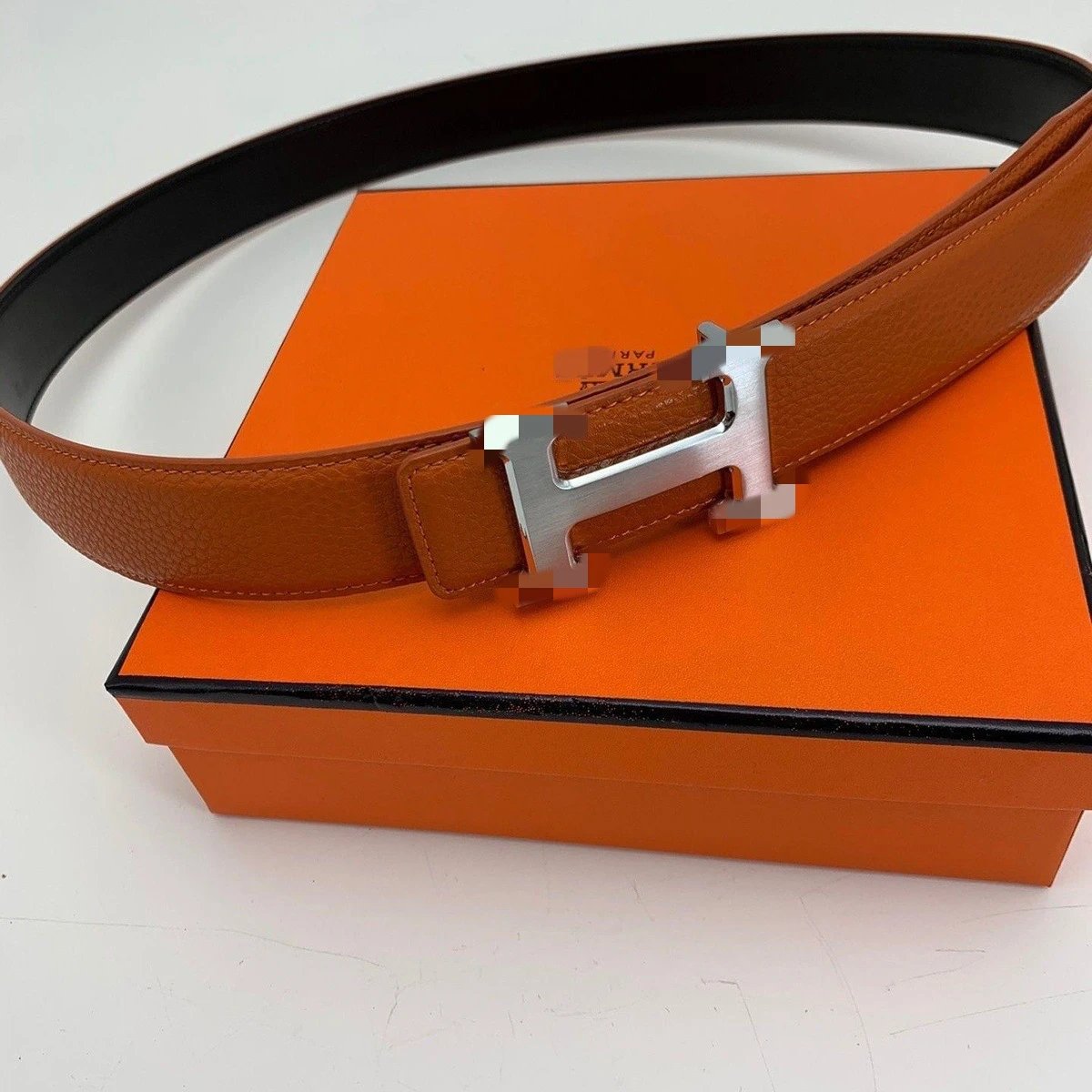 H&M Lychee Grain Leather Belt photo 6