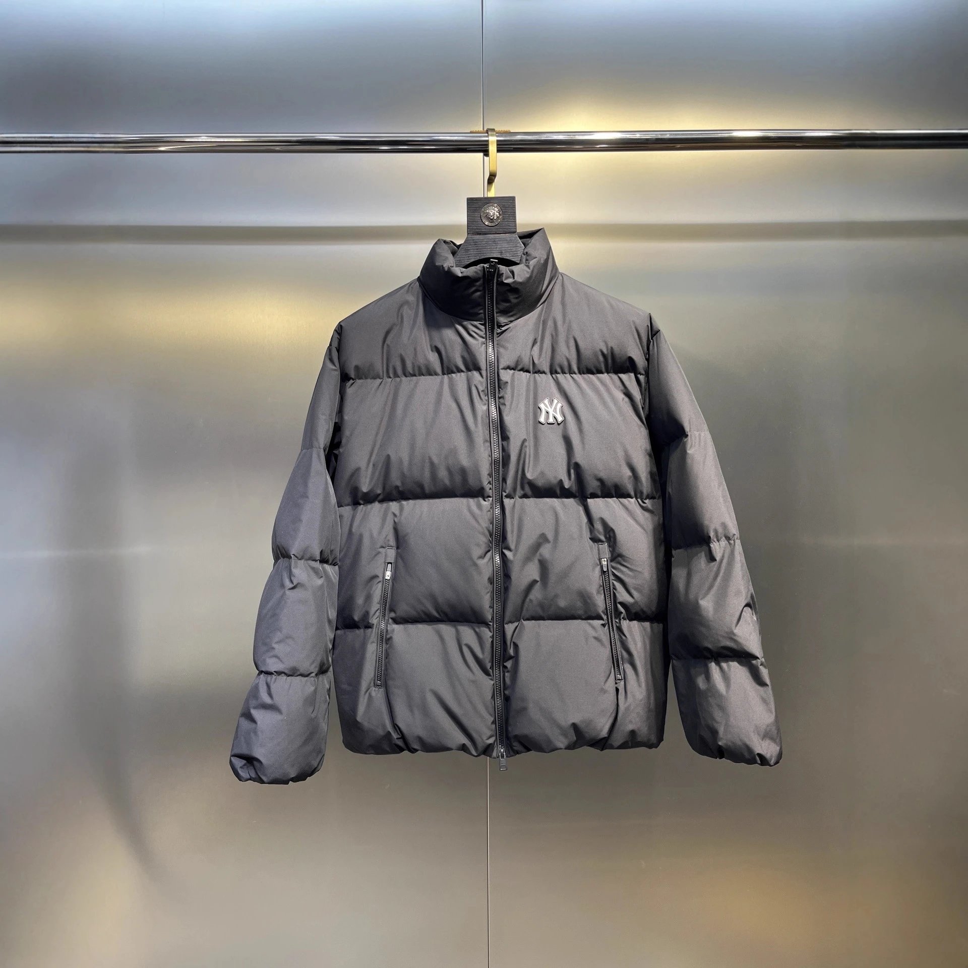 New York Yankees Black Puffer Jacket