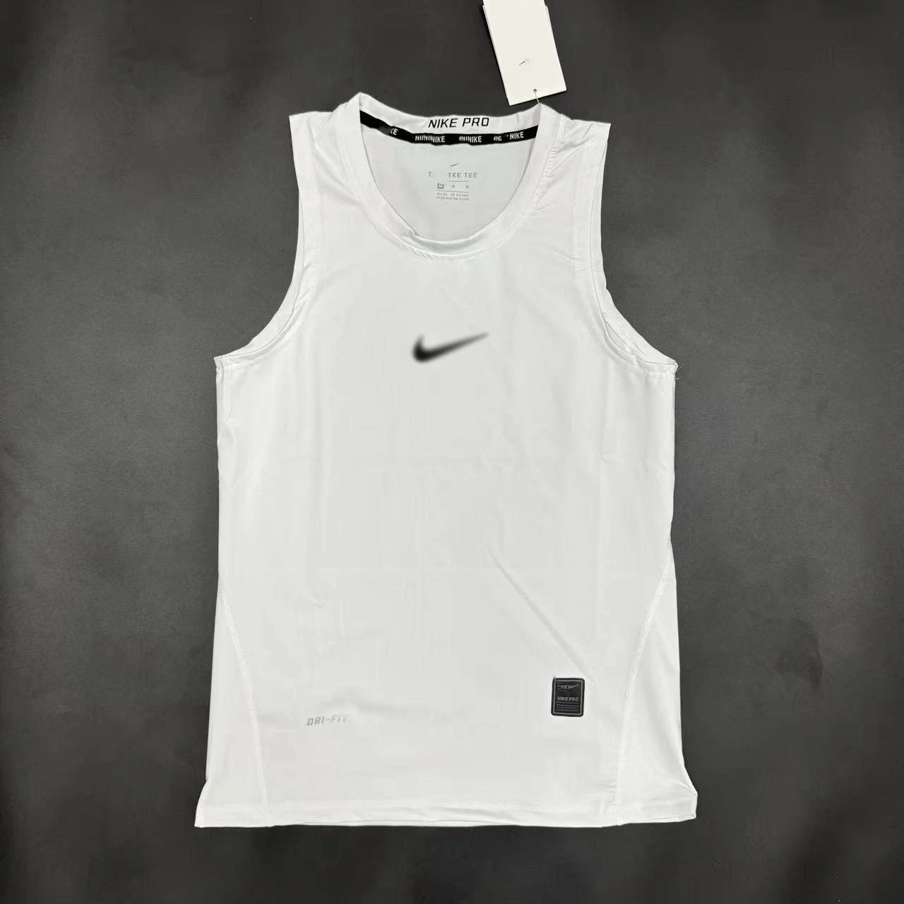 NK white tight-fitting vest SKU image