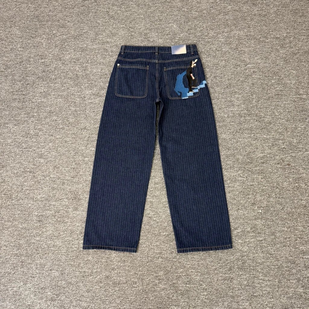 018