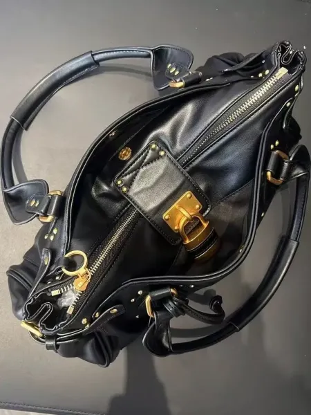 Chloé Paddington Black Leather Handbag with Gold Hardware - 3