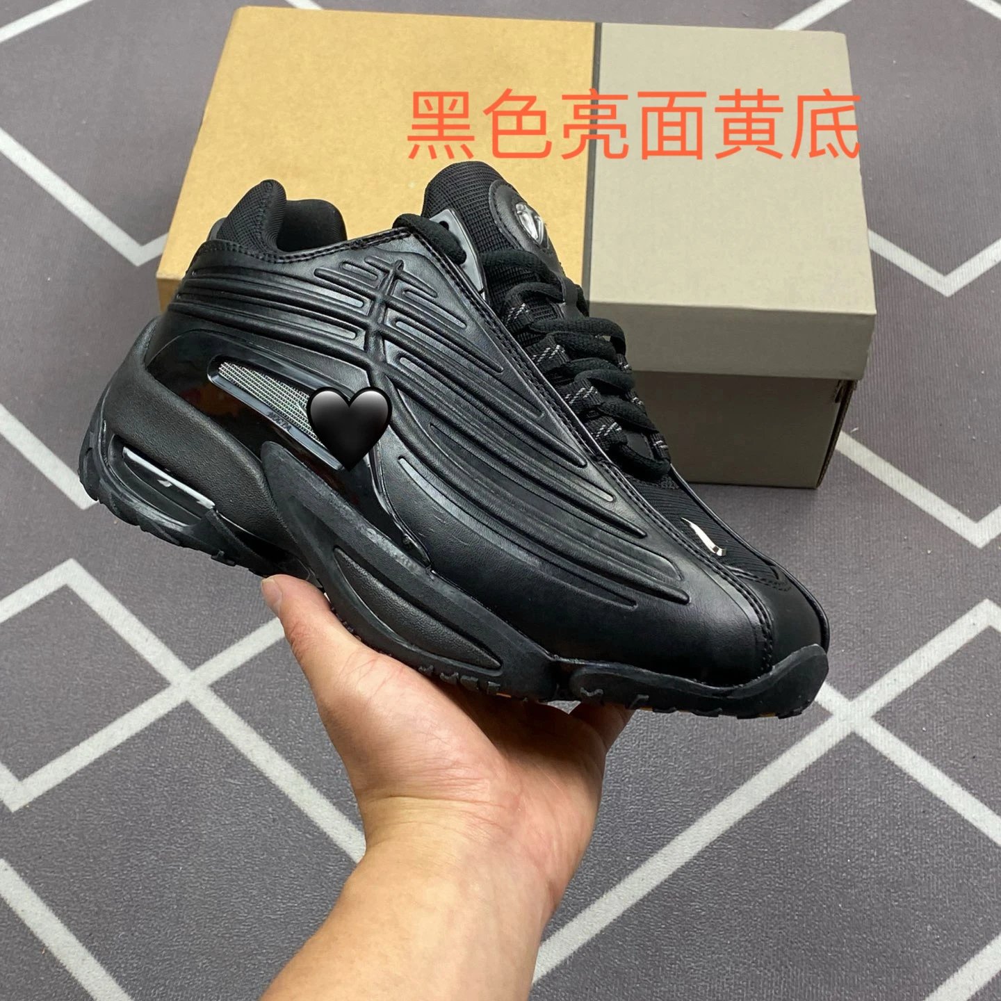 Black glossy surface SKU image