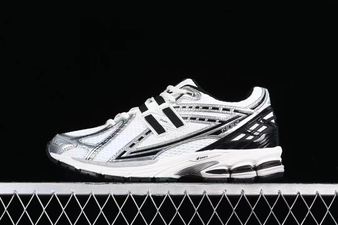 Black and white SKU image