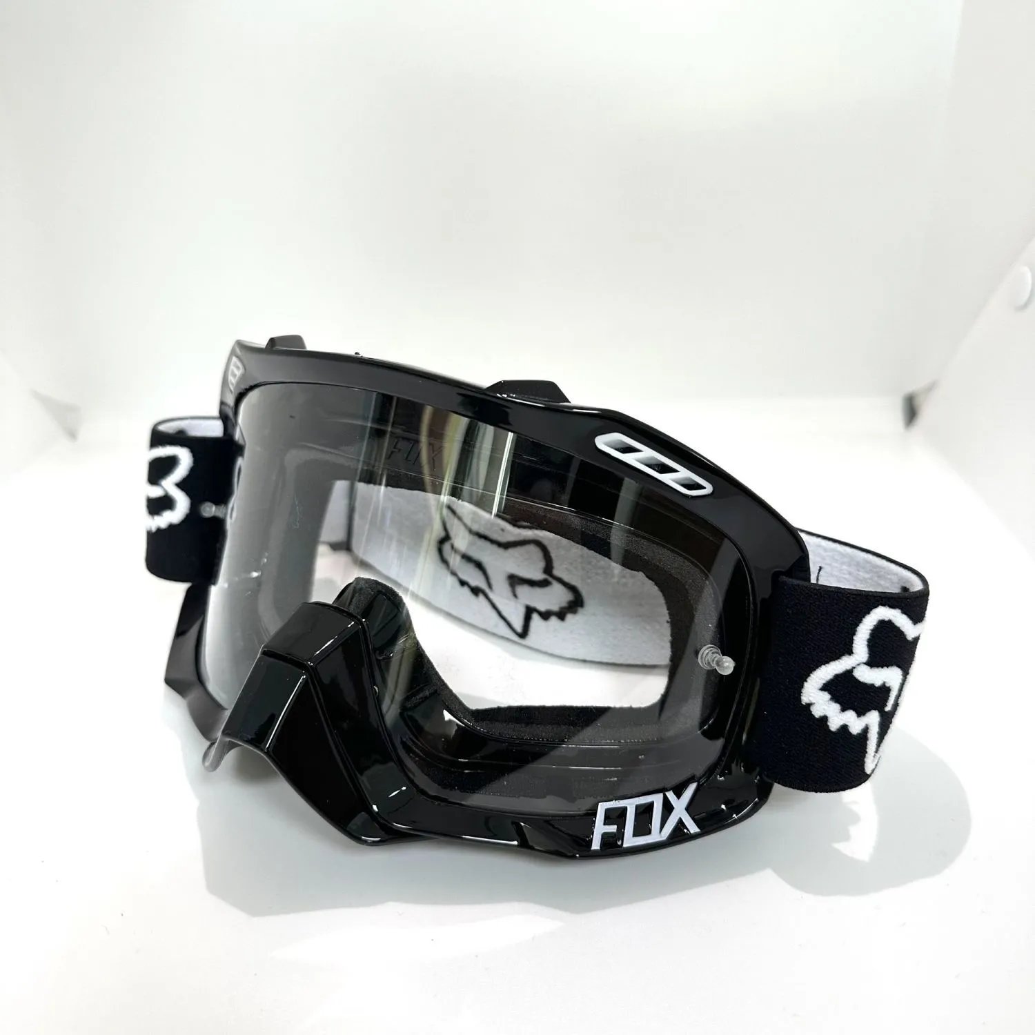 FOX Black Frame Clear (free glasses bag with anti-fog wipes)