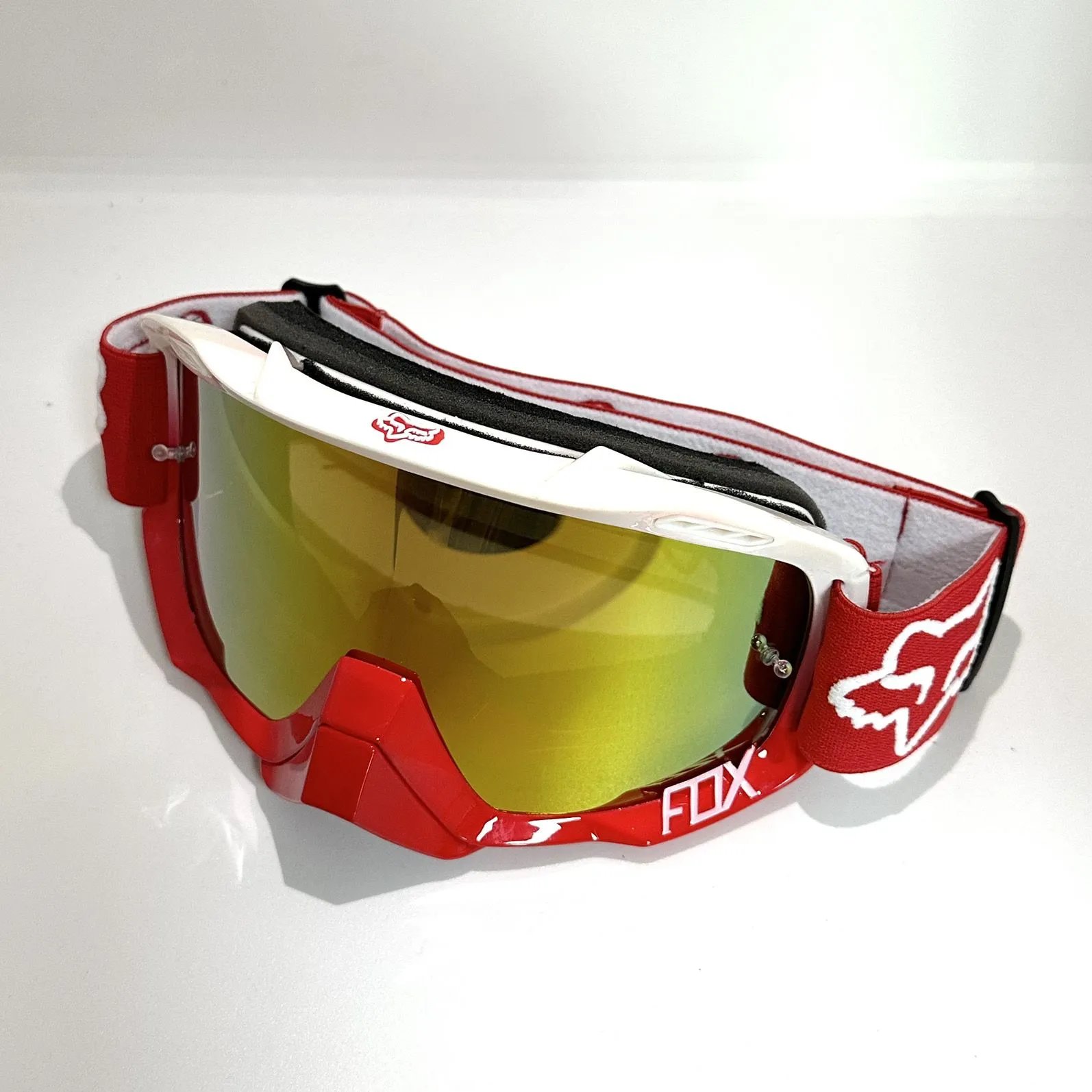 FOX Red White Anti-Red (free anti-fog wipes for eyeglass pouch)