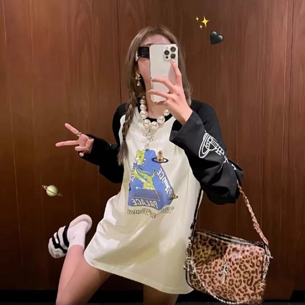 Palace x Vivienne Westwood Graphic Print Oversized T-Shirt Dress in Cream product listing in Litbuy spreadsheet finds