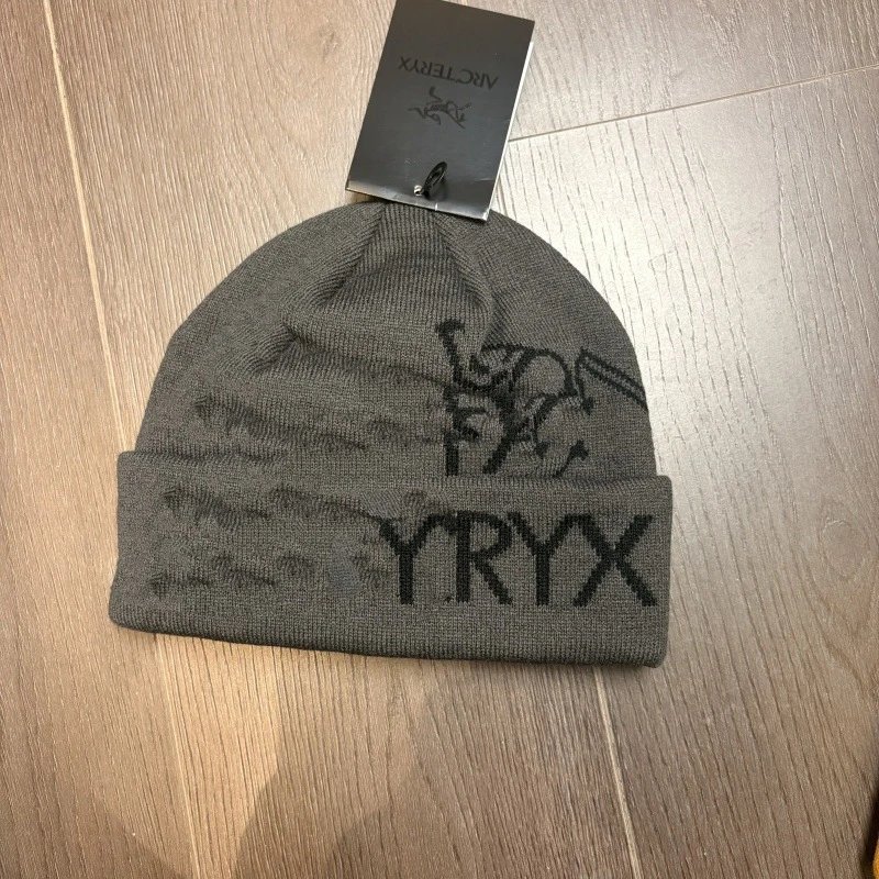 Arc'teryx Arc'teryx YRYX Beanie in Letter Dark Grey Grey