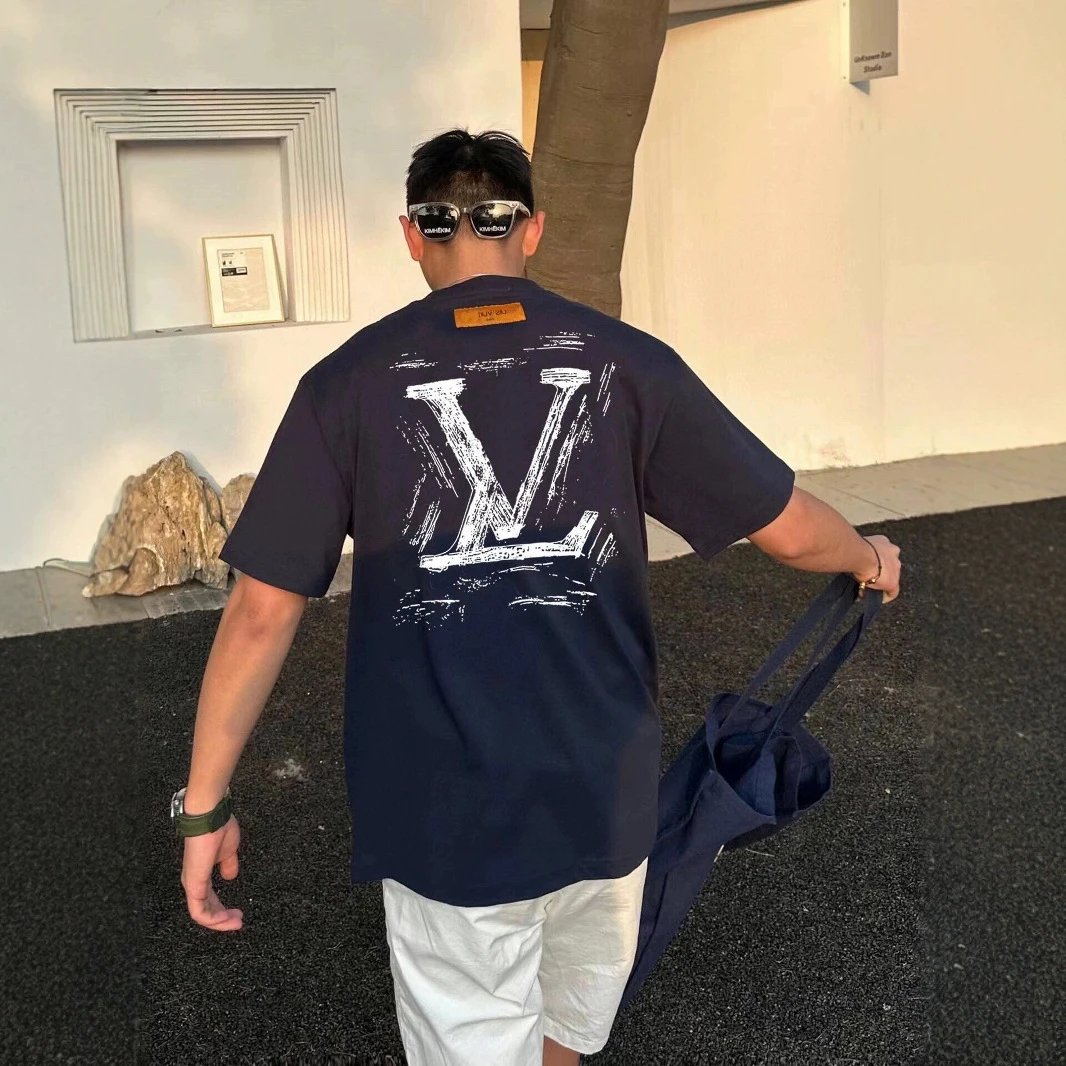 Louis Vuitton Graphic Black Oversized T-Shirt