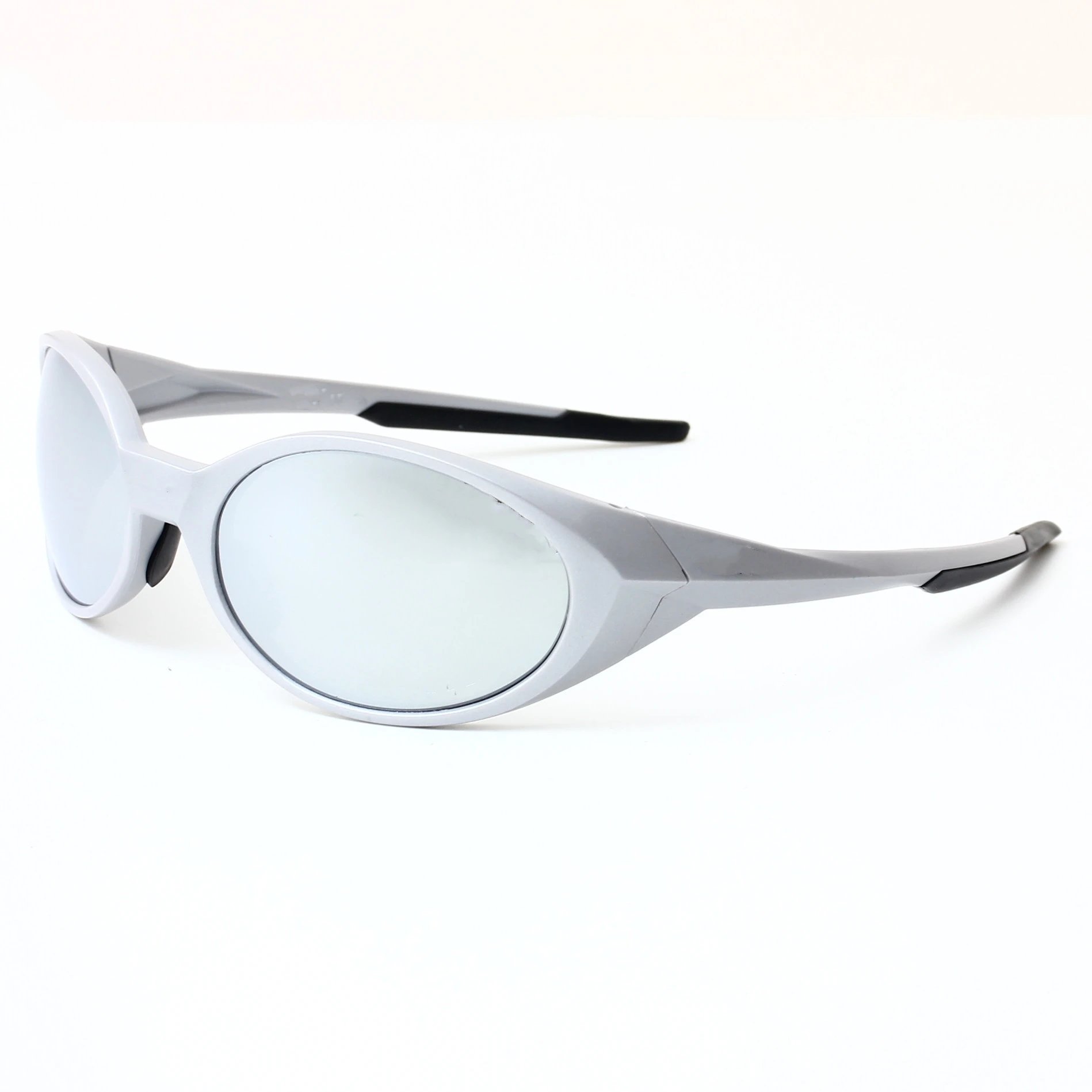 Oakley Oakley Sport Sunglasses C10 Silver White Silver