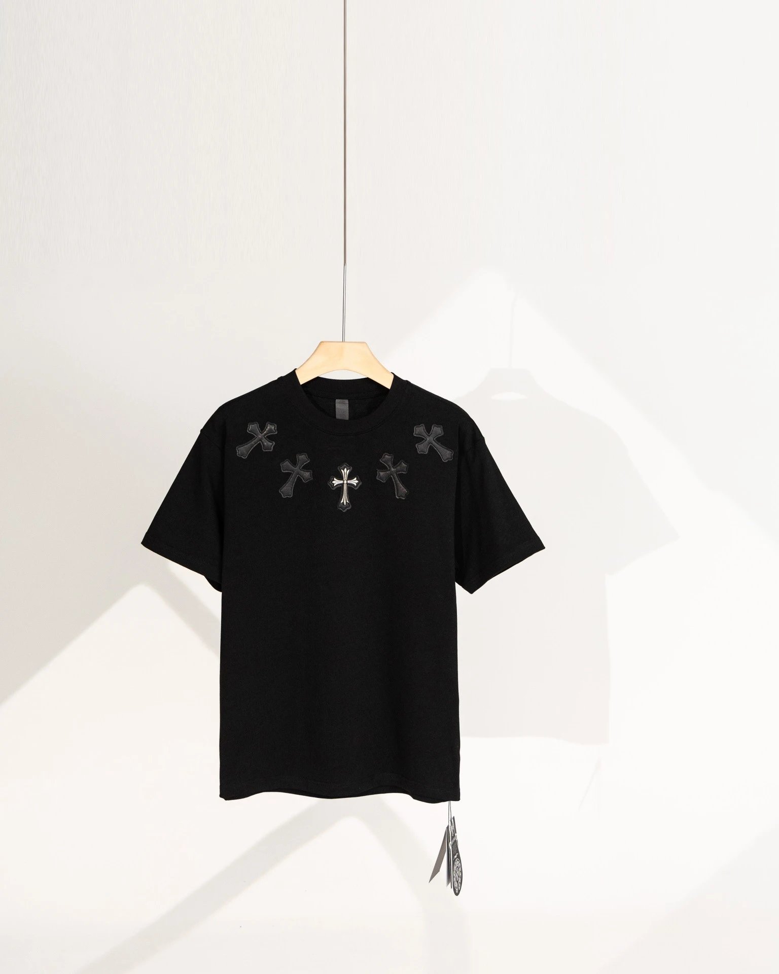 020 black