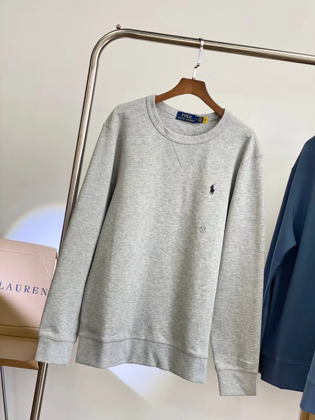 Ralph Lauren Crew Neck Sweatshirt photo 3