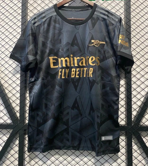 22-23 Arsenal Away