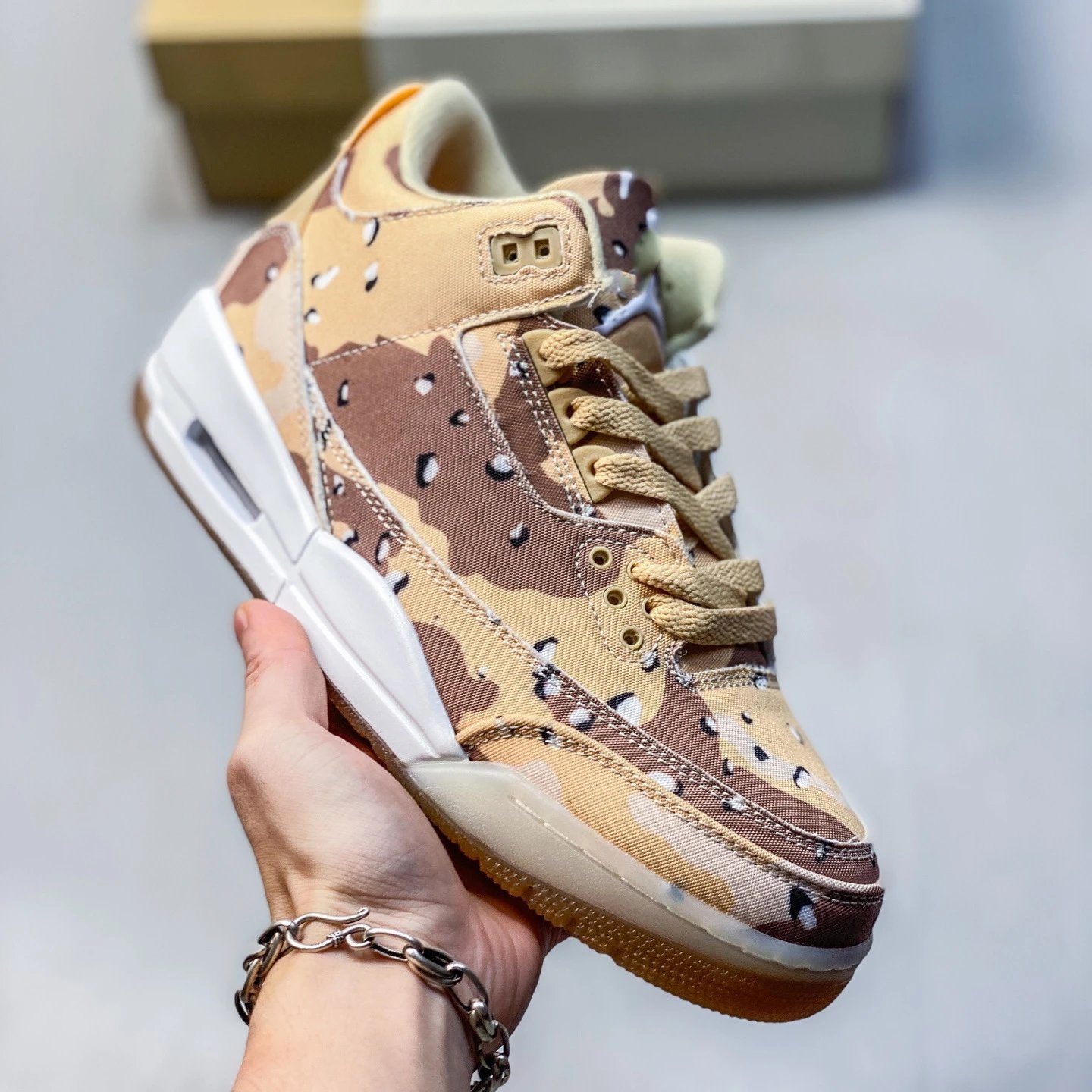 Jordan Air Jordan 3 Pink Elephant Casual Sneakers