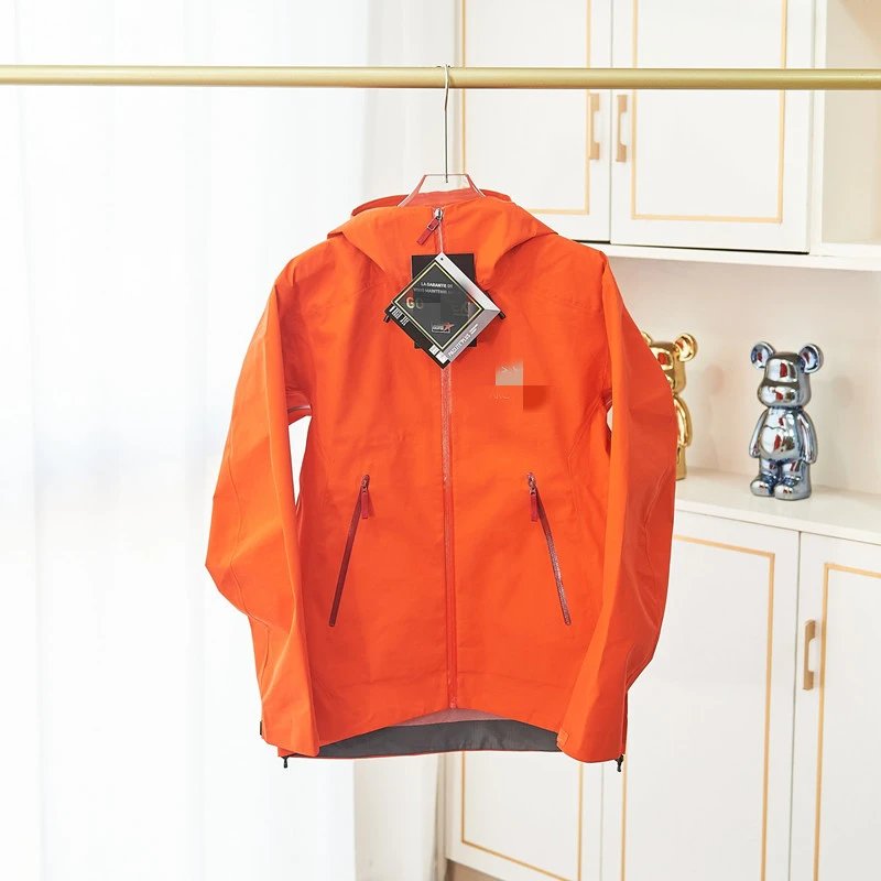 Arc'teryx Alpha SV Jacket Orange Outerwear