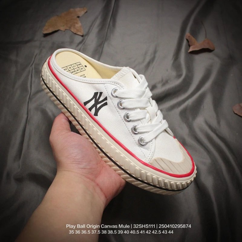 MLB Slippers Play Ball Origin Canvas Mule image 9