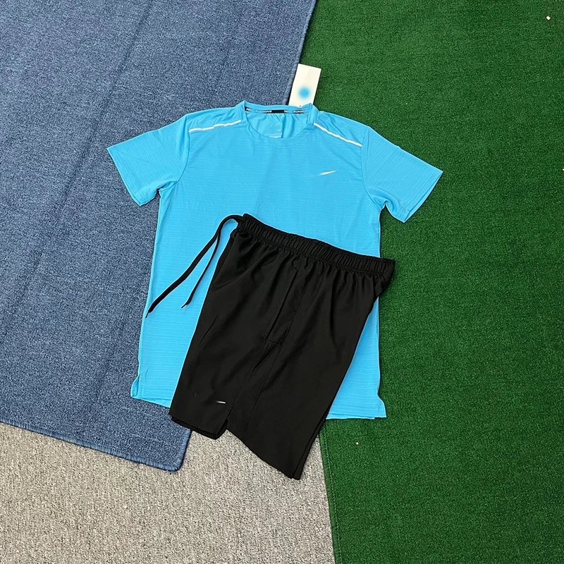 Crystal Stripe Blue + 218 Black