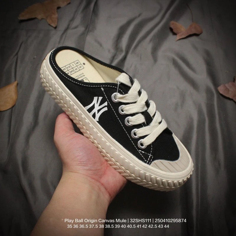 MLB Slippers Play Ball Origin Canvas Mule — Figure 17