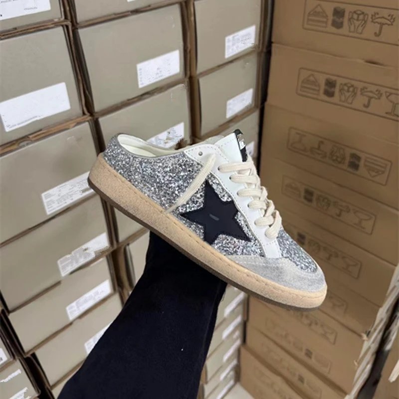 Unbranded Sneakers Distressed low-top with star appliqué image 12