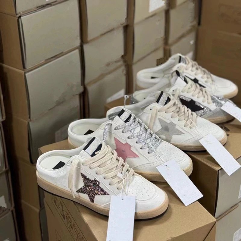 Unbranded Sneakers Distressed low-top with star appliqué image 9