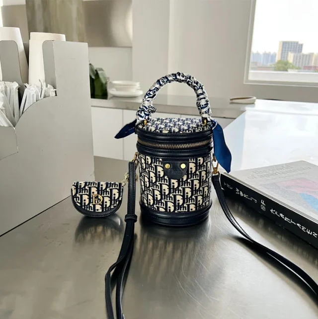Unbranded Crossbody Bags Monogram Print Bag product detail image 14
