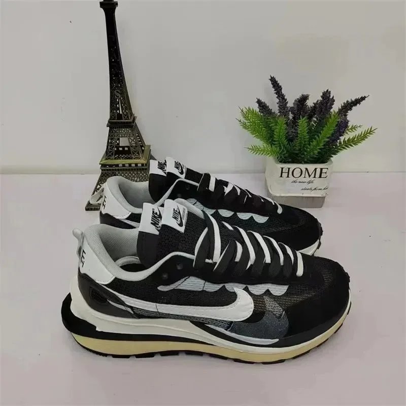 Nike x Sacai VaporWaffle White Pink Black Blue Sneakers - 6