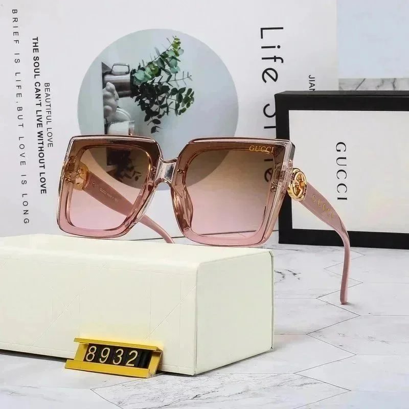Louis Vuitton Eyewear Oversized shield sunglasses — 3403008XZ