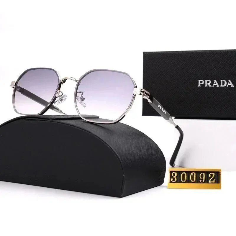 Louis Vuitton Eyewear Oversized shield sunglasses — 3404002XZ