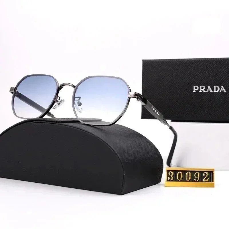 Louis Vuitton Eyewear Oversized shield sunglasses — 3404004XZ