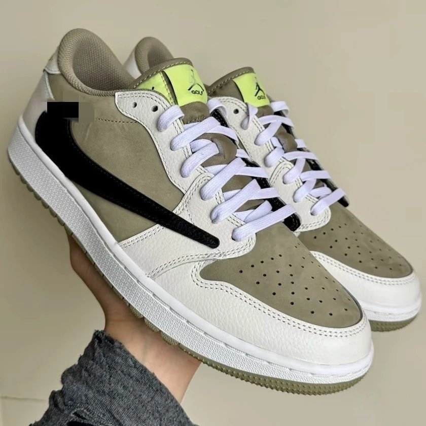 Nike Multiple sneaker models image 5