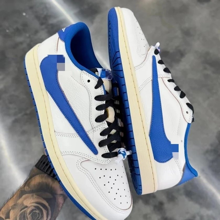 Nike Multiple sneaker models image 6