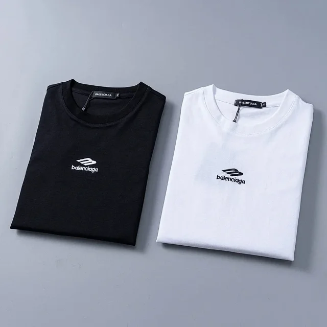 Balenciaga T-Shirts Short-Sleeve Crew-Neck Logo Print product detail image 3